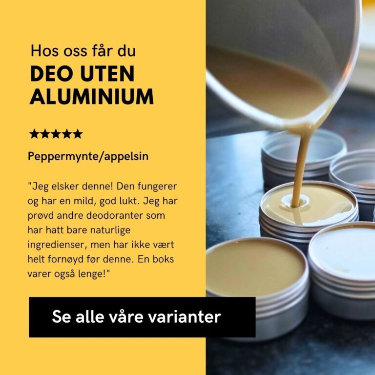 Væske helles fra kanne ned i runde produktbeholdere.